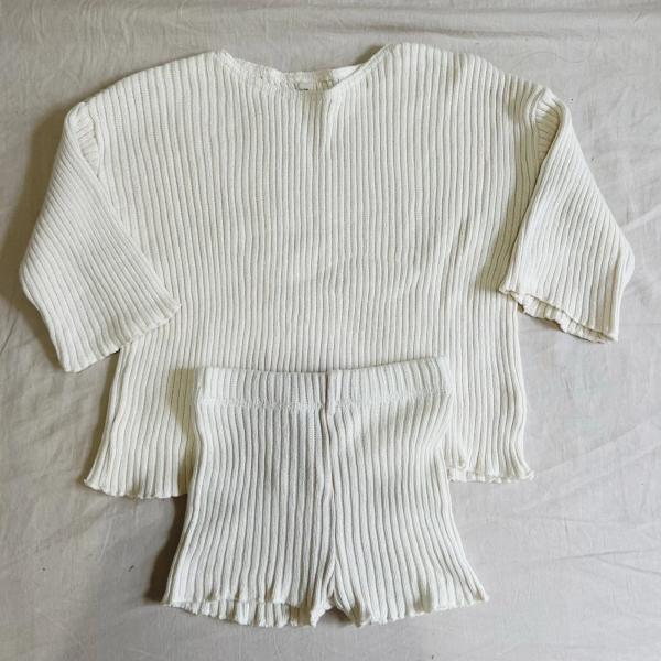 米白針織套裝 image 1 of 0