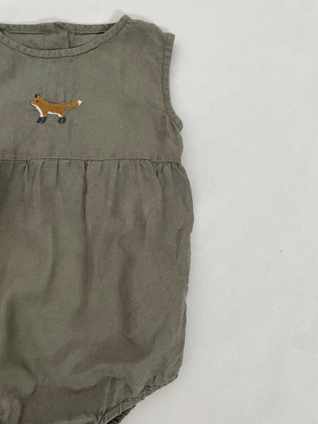 Romper Eli 亞麻刺繡包屁衣 98-104 image 1 of 0