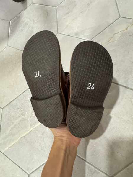 牛津雕花皮鞋 image 1 of 0