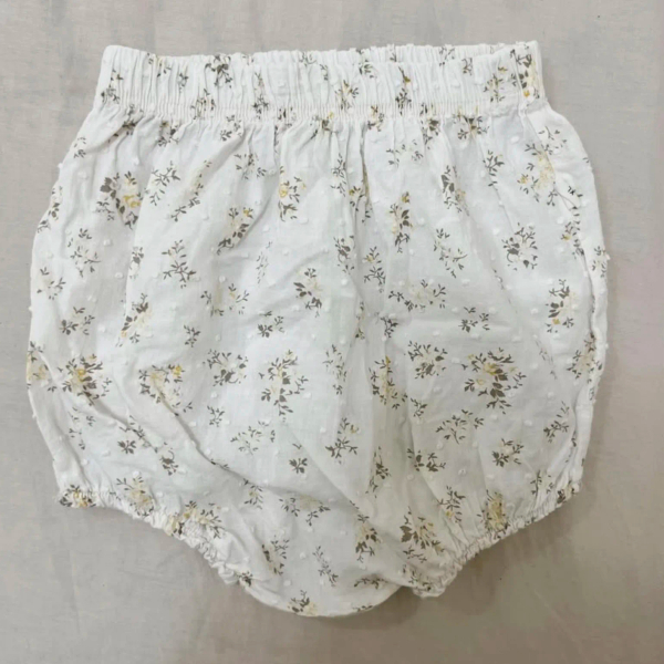 碎花短褲 image 1 of 0