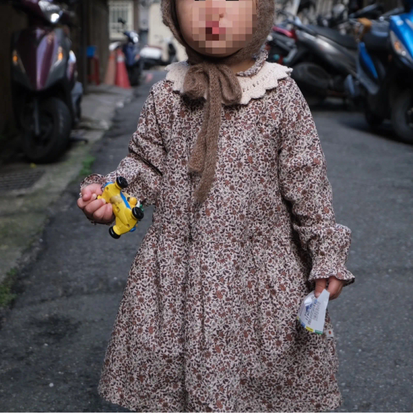 咖啡紅碎花洋裝 image 1 of 0