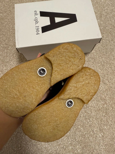 黑色皮鞋 image 1 of 0