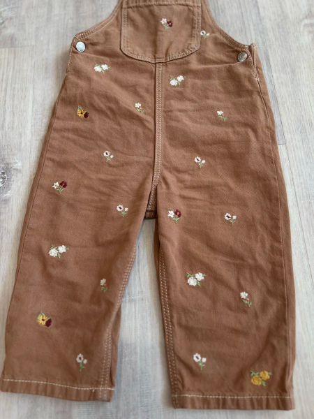 花朵刺繡吊帶褲 image 1 of 0