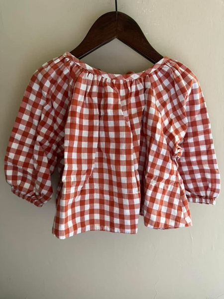 Little cotton clothes 紅格子上衣 12-18m 近新  image 1 of 0
