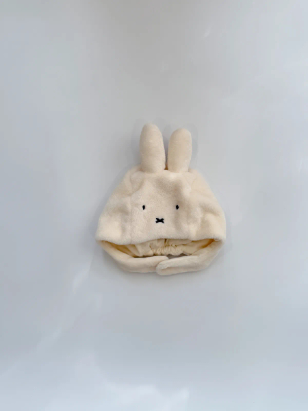 毛茸茸MIFFY帽 image 1 of 0