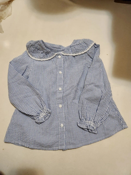 蕾絲圓領條紋襯衫 image 1 of 0