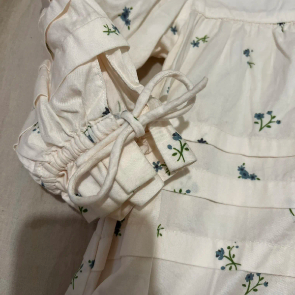 碎花高領洋裝 image 1 of 0