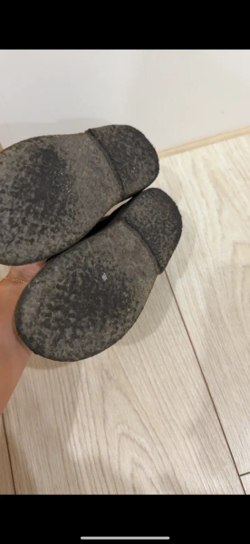 黑色點點皮鞋 image 1 of 0