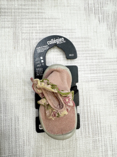 Collégien粉色襪鞋 image 1 of 0