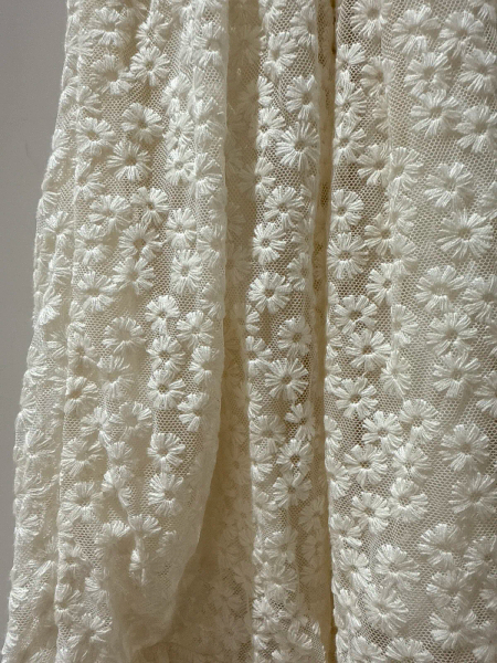 小花刺繡渡假洋裝 image 1 of 0