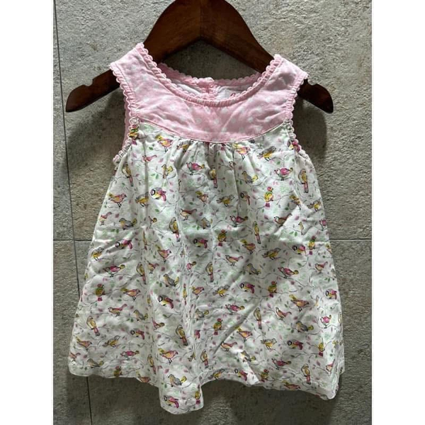 Cath Kidston 知更鳥粉洋裝3-6m 8成新 （附小褲） image 1 of 0