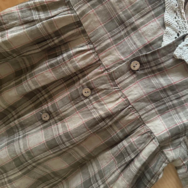 淺棕格紋布蕾絲 image 1 of 0