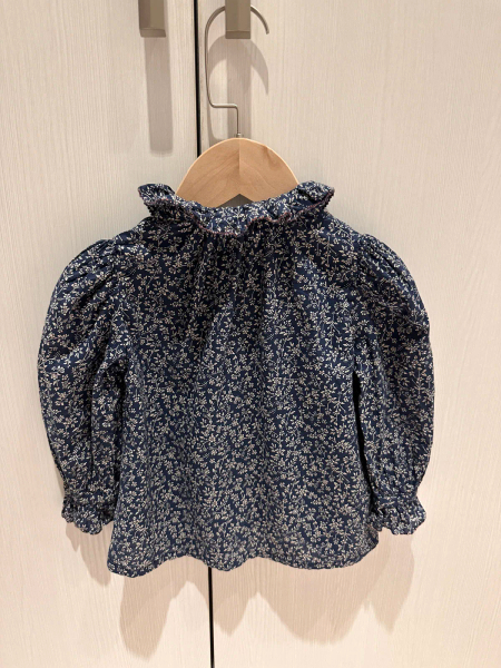 Caramel Madison Blouse (Navy Floral) image 1 of 0