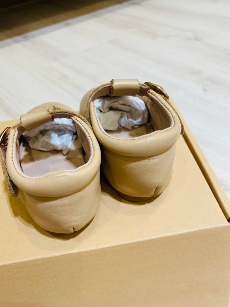 Consciously baby,皮革花瓣T-Bar鞋	蜂蜜	US 5 image 1 of 0