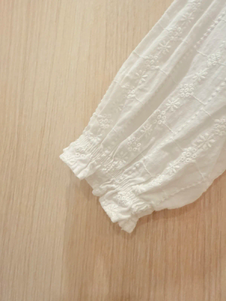 ZARA 蕾絲襯衫	2 歲 (92 cm) image 1 of 0