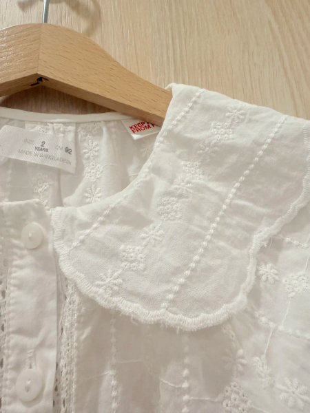 ZARA 蕾絲襯衫	2 歲 (92 cm) image 1 of 0