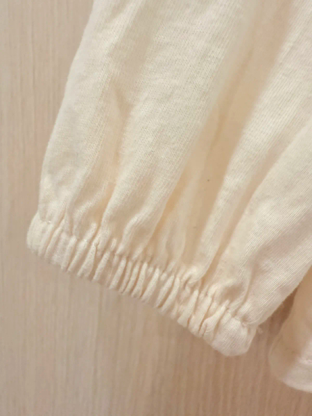 ZARA 花卉領口上衣 米色	3 歲 (98 cm) image 1 of 0