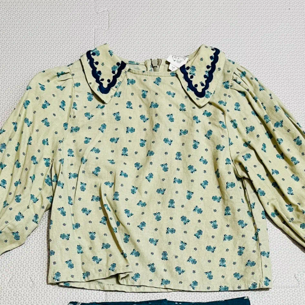 上衣（保留中） image 1 of 0