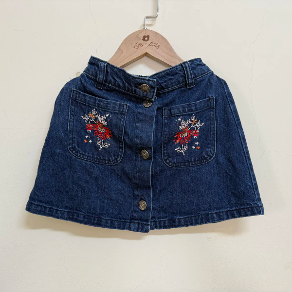刺繡牛仔短裙 image 1 of 0