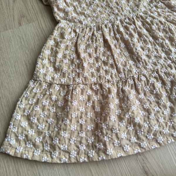 小花刺繡洋裝 image 1 of 0