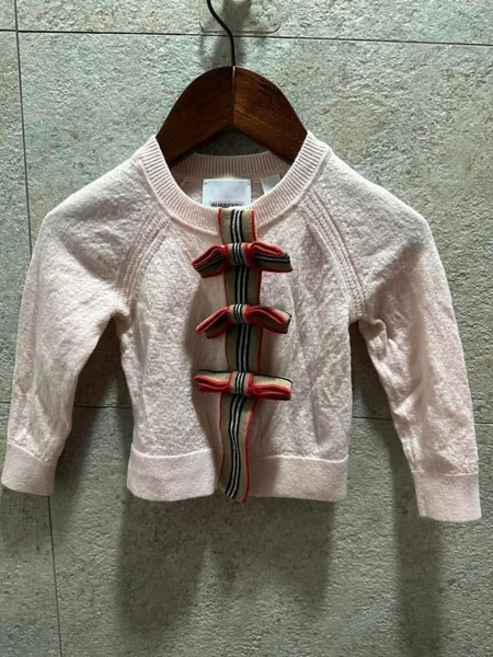 O6. Burberry 粉色經典全羊毛特殊布料 短袖套裝 近新 2Y image 1 of 0