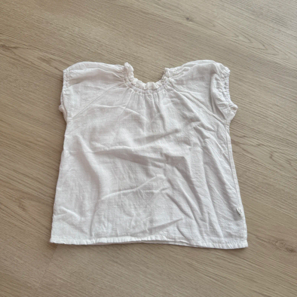 白色小立領蓬蓬袖上衣 image 1 of 0