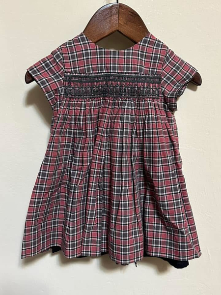 O148. Bonpoint Smocking 經典手工抓褶12m 格紋洋裝 近新 image 1 of 0