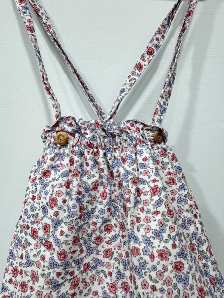 碎花燈籠吊帶包屁褲 image 1 of 0