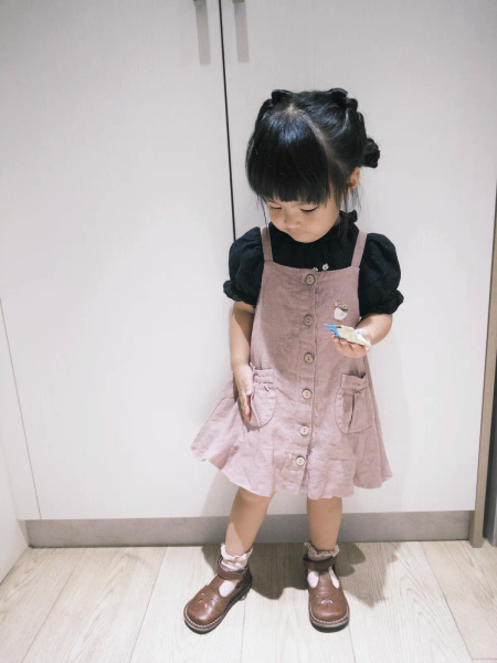 La Petite AliceX Little Poetry BE Poppy Dress 澎澎泡芙洋裝（小詩彼慕聯名刺繡） image 1 of 0