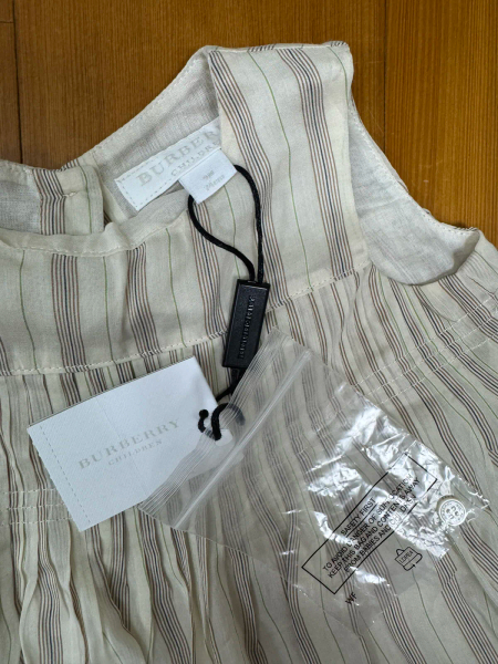 Burberry 桑蠶絲洋裝  image 1 of 0