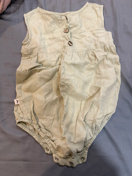 鼠尾草綠松鼠刺繡romper image 1 of 0