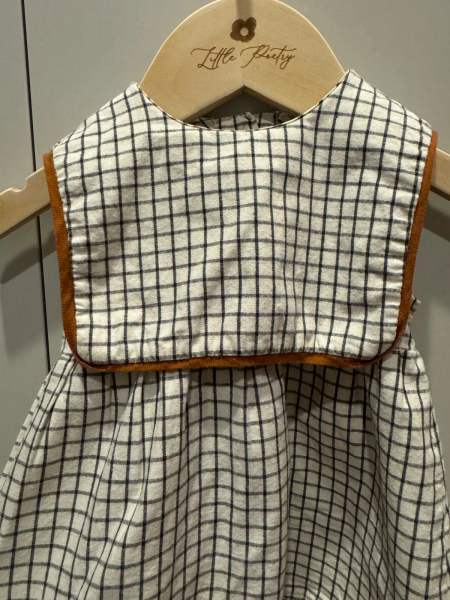 牛奶格方領洋裝Sailor collar dress  image 1 of 0