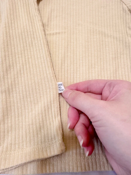 正韓peekaboo居家服 黃 image 1 of 0
