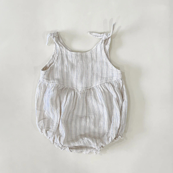 綁帶條紋包屁衣 image 1 of 0