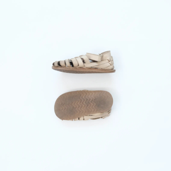 編織魔鬼氈涼鞋 image 1 of 0