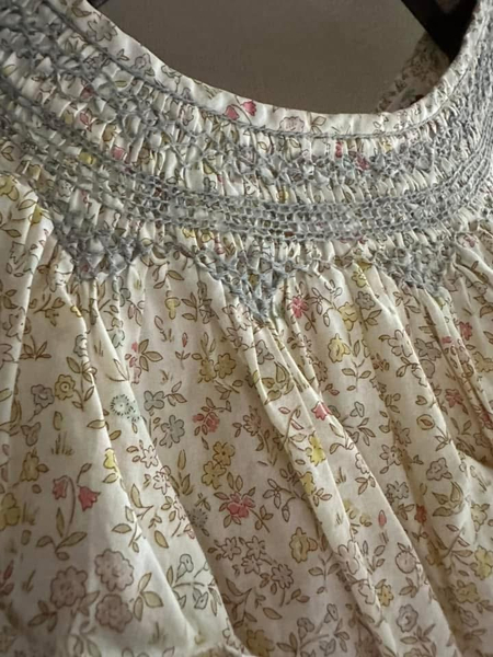 Bonpoint Smocking 銀藍灰手工刺繡領上衣 4A 近新 image 1 of 0