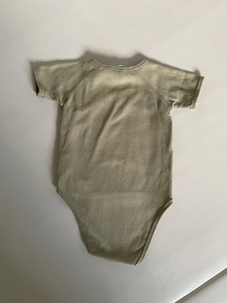 有機棉草綠和服式短袖包屁衣 image 1 of 0