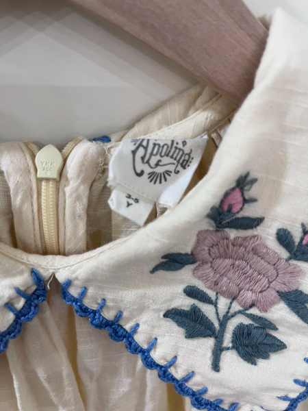 Apolina 刺繡套裝 image 1 of 0