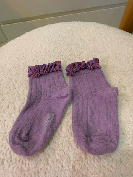 Charlotte Liberty Ruffle Ribbed Ankle Socks	Glycine du Japon	21/23 image 1 of 0