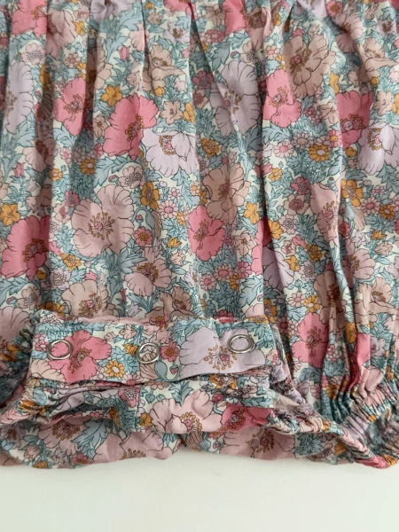 碎花包屁衣 image 1 of 0