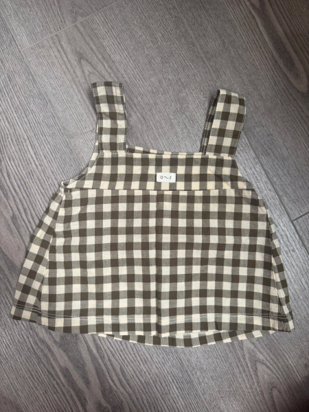 格紋背心 image 1 of 0