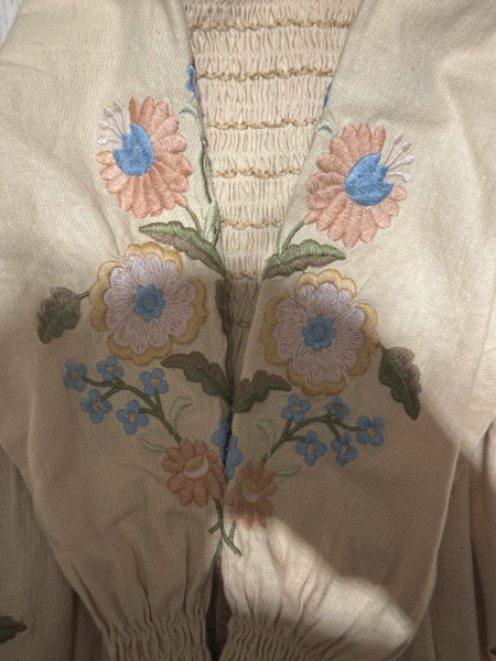 （降價）刺繡洋裝 image 1 of 0