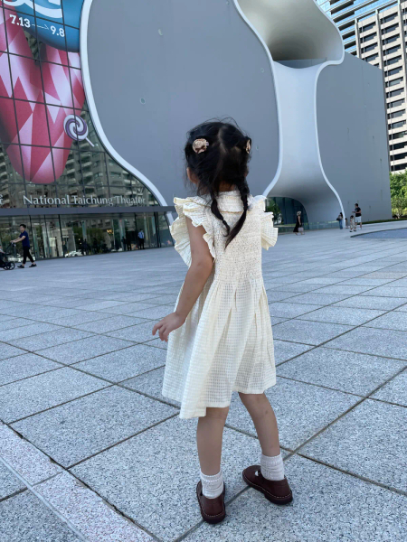 JE限定的洋裝 image 1 of 0