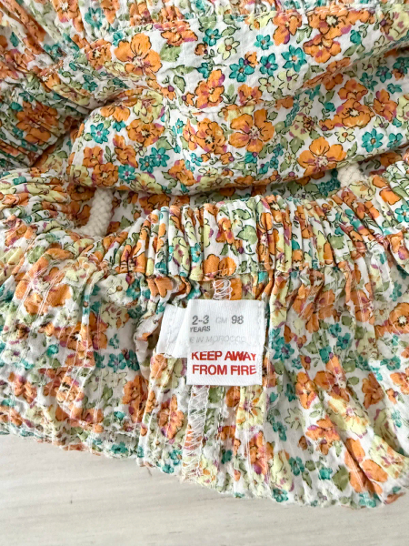 Zara 花卉度假背心裙 image 1 of 0