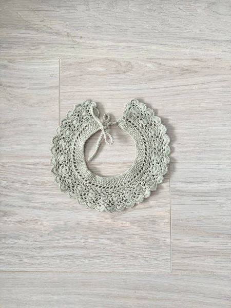 Crochet collar lichen image 1 of 0