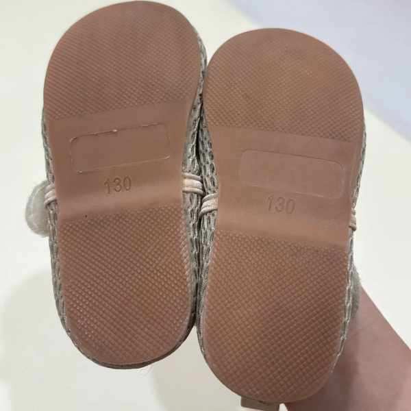 可頌鞋 image 1 of 0