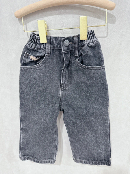 黑色水洗牛仔褲 image 1 of 0