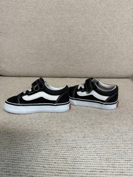 Vans 魔鬼氈板鞋 image 1 of 0