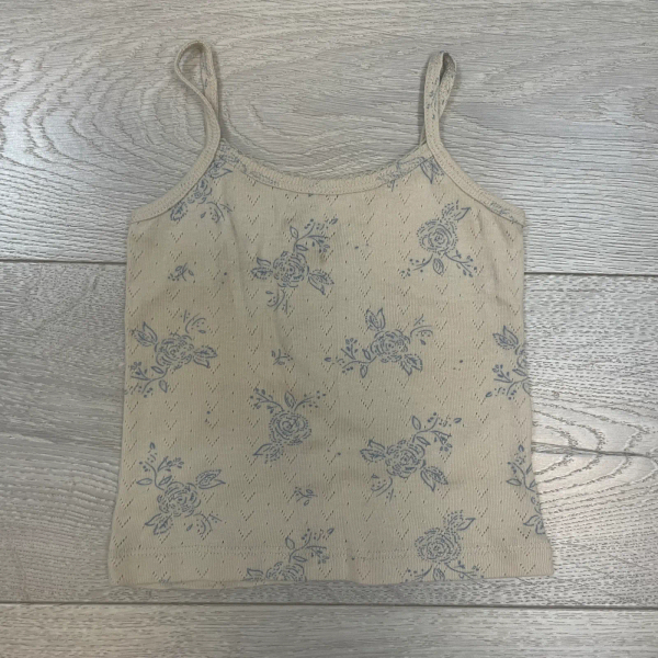細肩帶背心 image 1 of 0