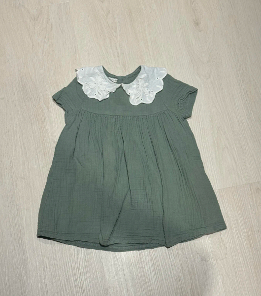 洋裝 image 1 of 0